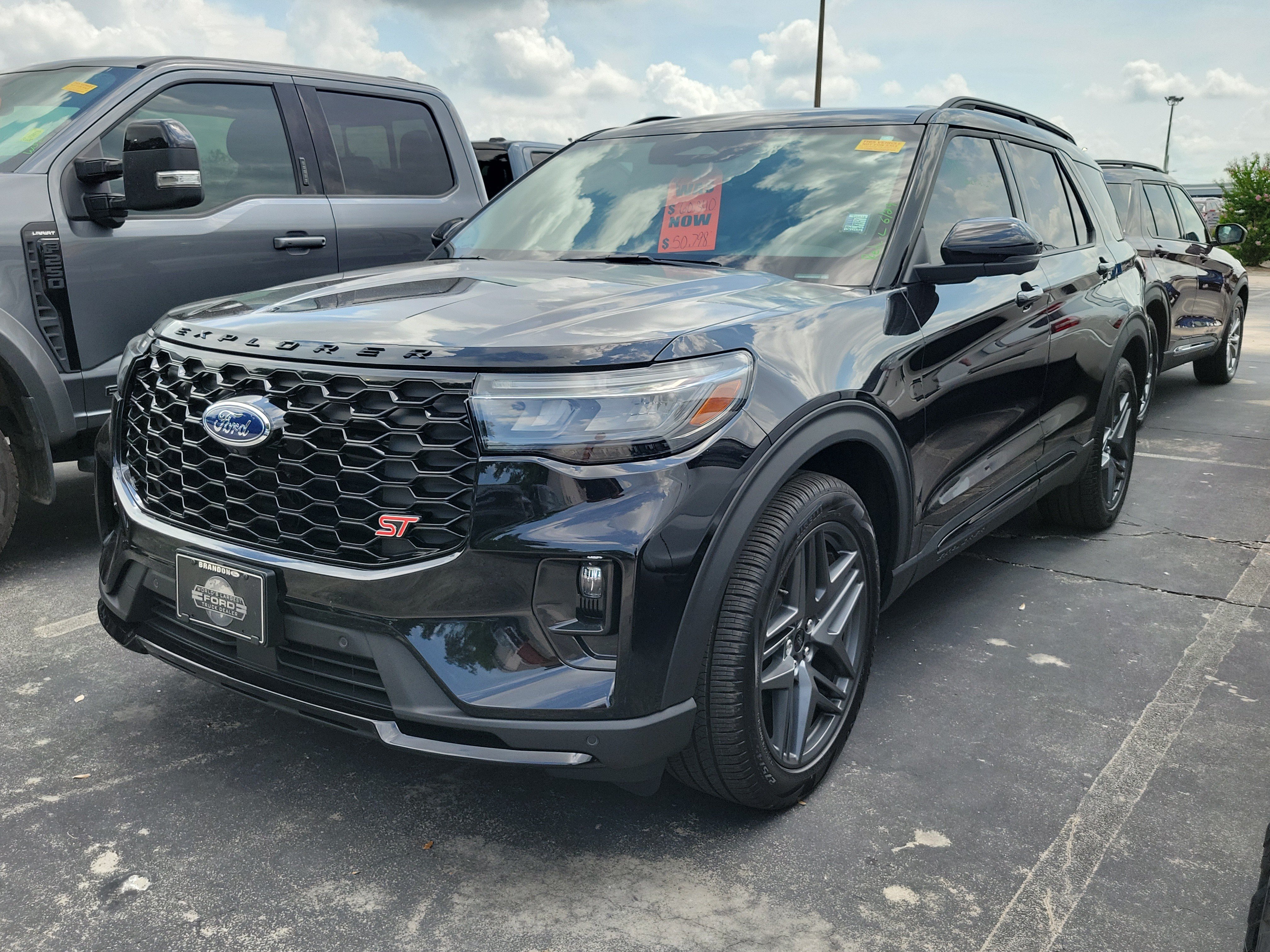 Certified 2026 Ford Explorer ST w/ Sun And Sound Package RWD image 3