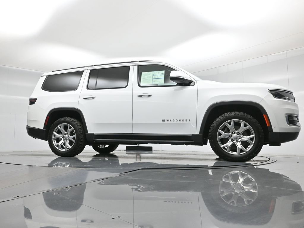 Used 2022 Jeep Wagoneer Series II image 4