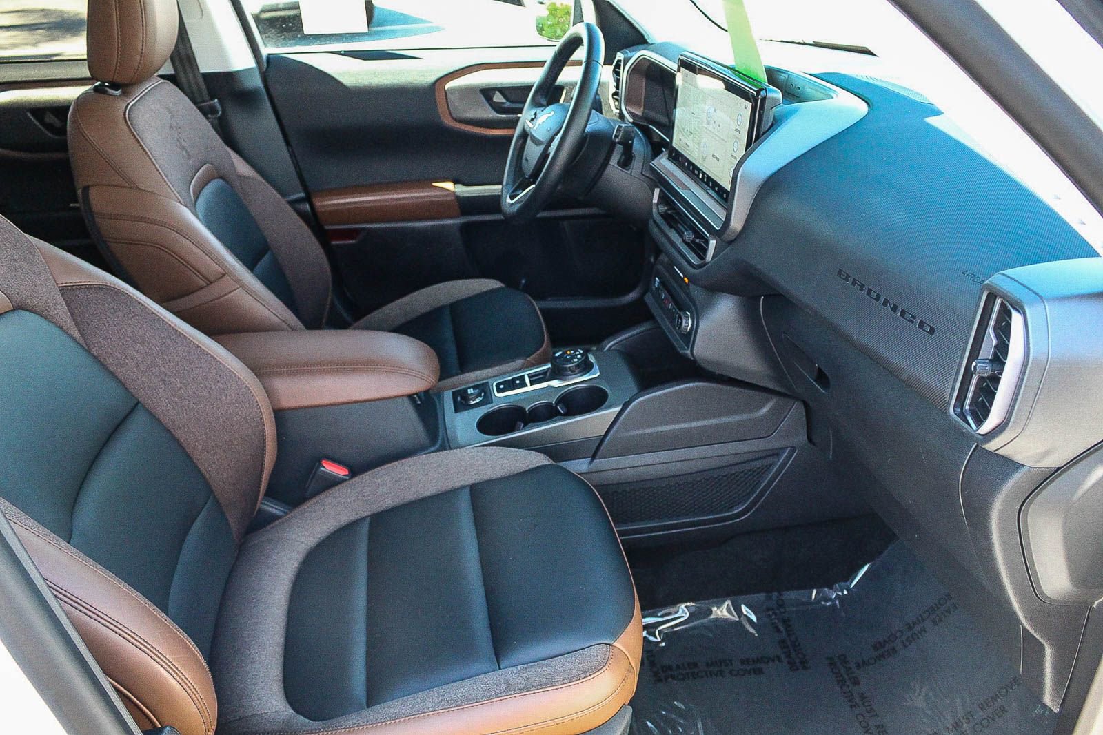 Certified 2025 Ford Bronco Sport Outer Banks w/ Outer Banks Tech Package+ image 18