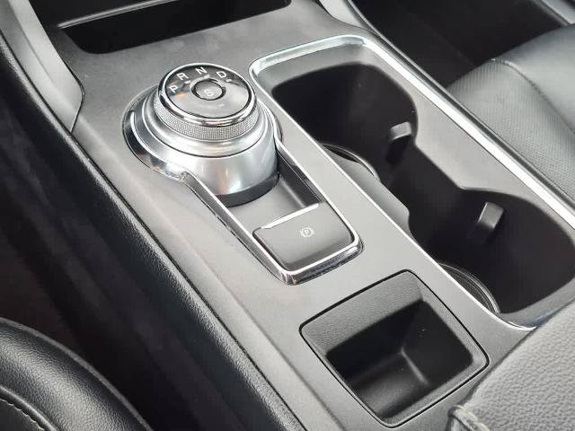 Certified 2017 Ford Fusion Titanium FWD image 13