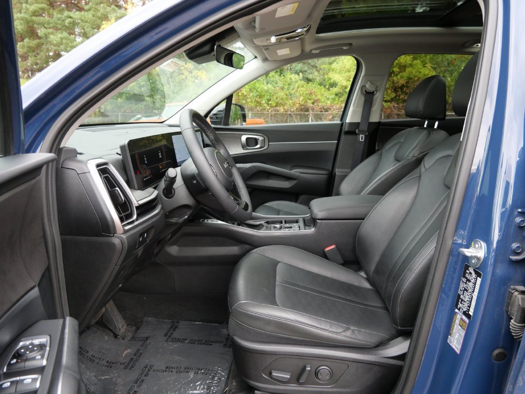 Used 2024 Kia Sorento X-Line EX AWD/4WD image 21