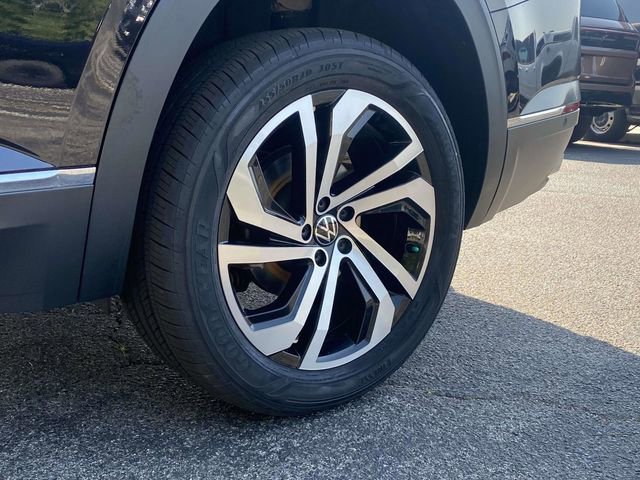 Used 2021 Volkswagen Atlas SEL Premium AWD/4WD image 11