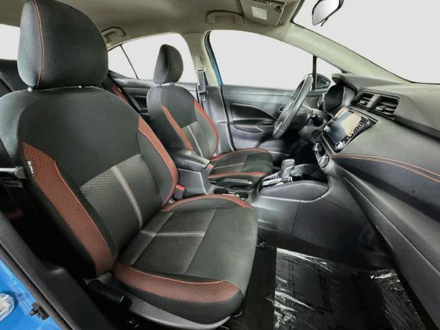 Used 2025 Nissan Versa SR FWD image 14