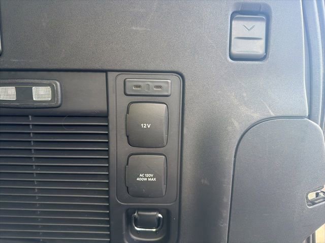 Certified 2025 Ford Expedition Max Platinum image 26