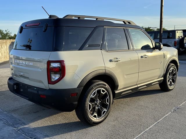Certified 2025 Ford Bronco Sport Outer Banks w/ Outer Banks Tech Package+ AWD/4WD image 8