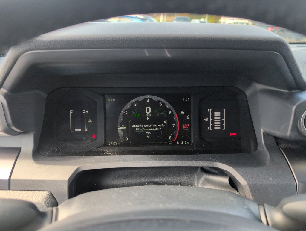 Used 2025 Toyota 4Runner SR5 AWD/4WD image 21