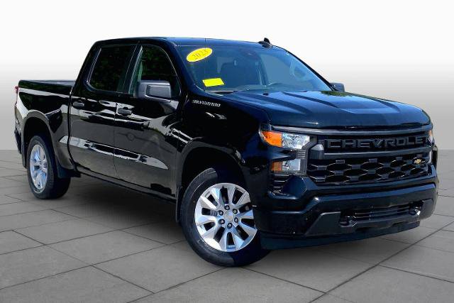 Used 2023 Chevrolet Silverado 1500 Custom AWD/4WD image 3