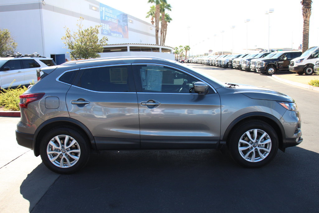 Used 2022 Nissan Rogue Sport SV w/ Technology Package AWD/4WD image 10