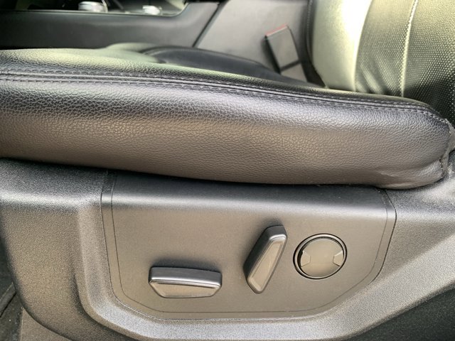 Certified 2020 Ford Expedition XLT w/ Equipment Group 202A image 15