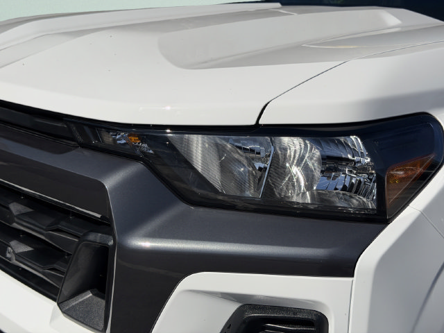 Used 2026 Chevrolet Colorado LT RWD image 17