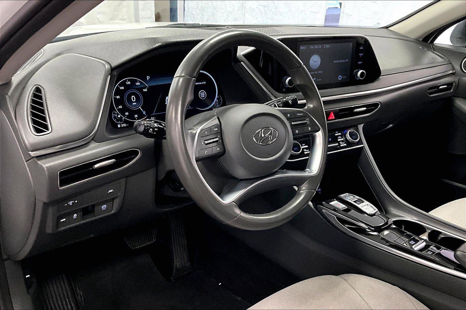 Used 2021 Hyundai Sonata SEL w/ Convenience Package image 12