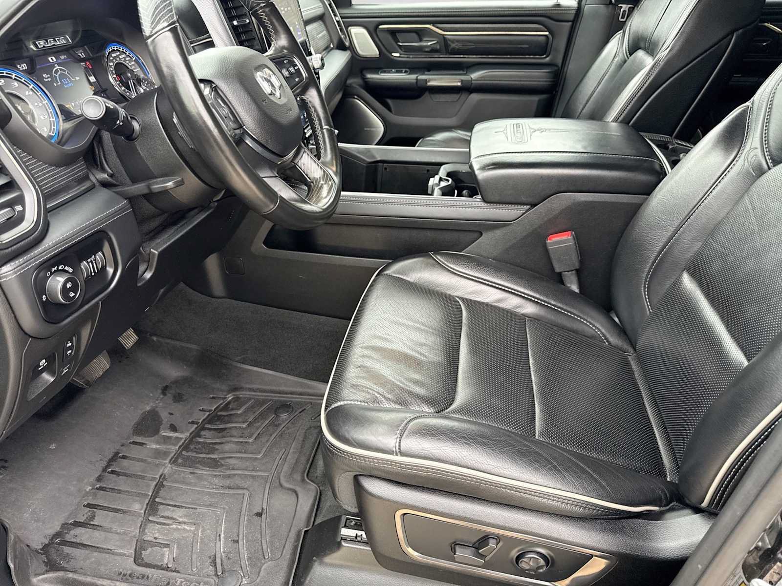 Used 2021 RAM 1500 Limited AWD/4WD image 15