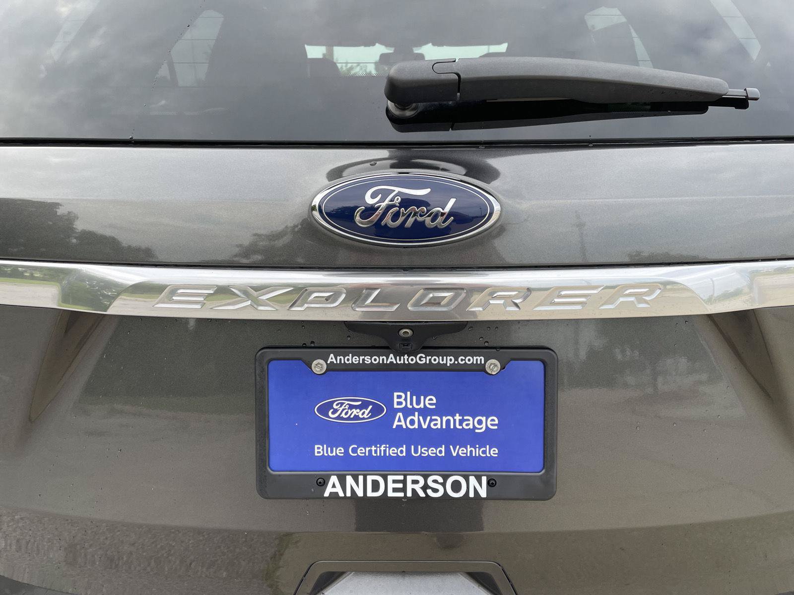 Certified 2017 Ford Explorer Platinum AWD/4WD image 45