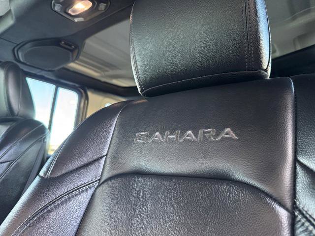 Used 2018 Jeep Wrangler Unlimited Sahara image 29