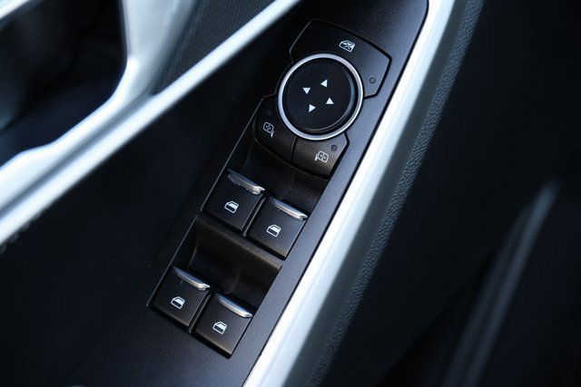 Certified 2022 Ford Explorer XLT image 16