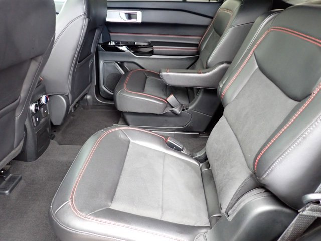 Certified 2023 Ford Explorer ST-Line w/ Class IV Trailer Tow Package image 10