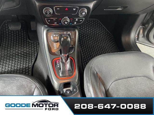 Used 2020 Jeep Compass Trailhawk image 16