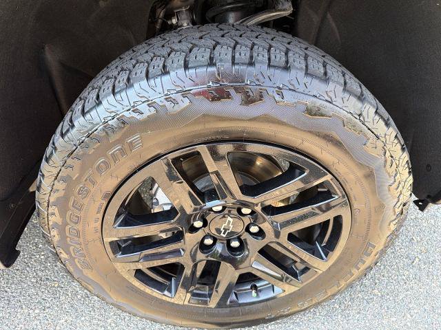 Used 2026 Chevrolet Silverado 1500 Custom Trail Boss AWD/4WD image 25