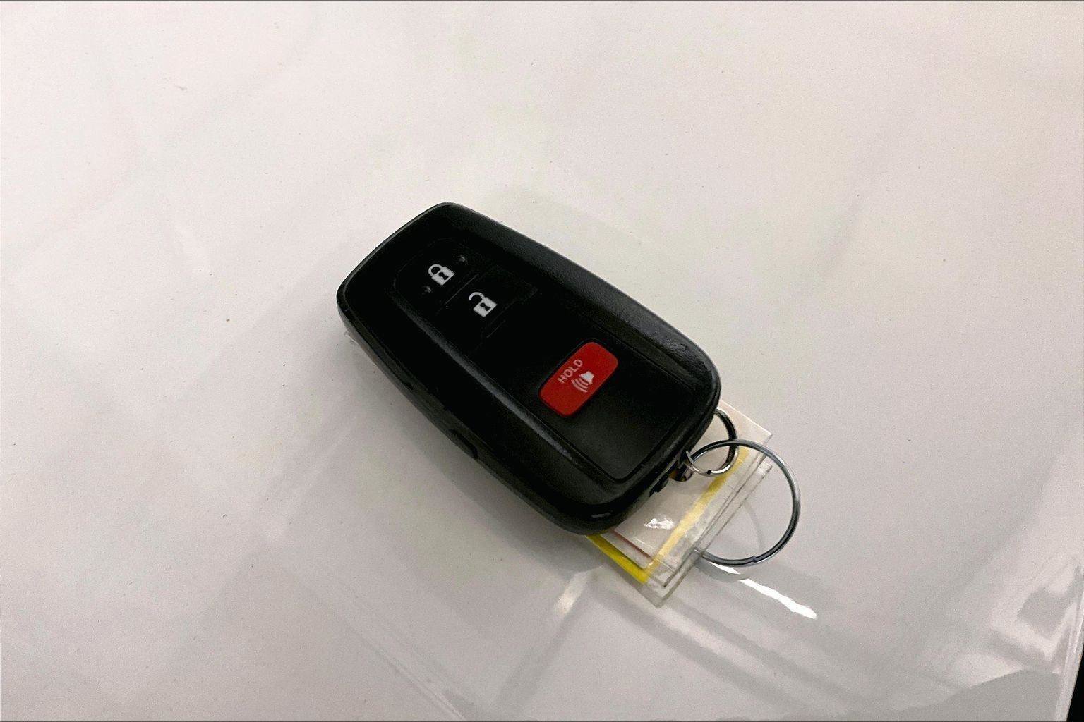 Used 2023 Toyota RAV4 XLE image 11