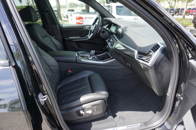 Used 2023 BMW X5 M50i w/ Executive Package AWD/4WD image 3