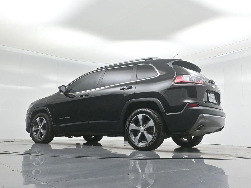 Used 2019 Jeep Cherokee Limited w/ Technology Group image 19