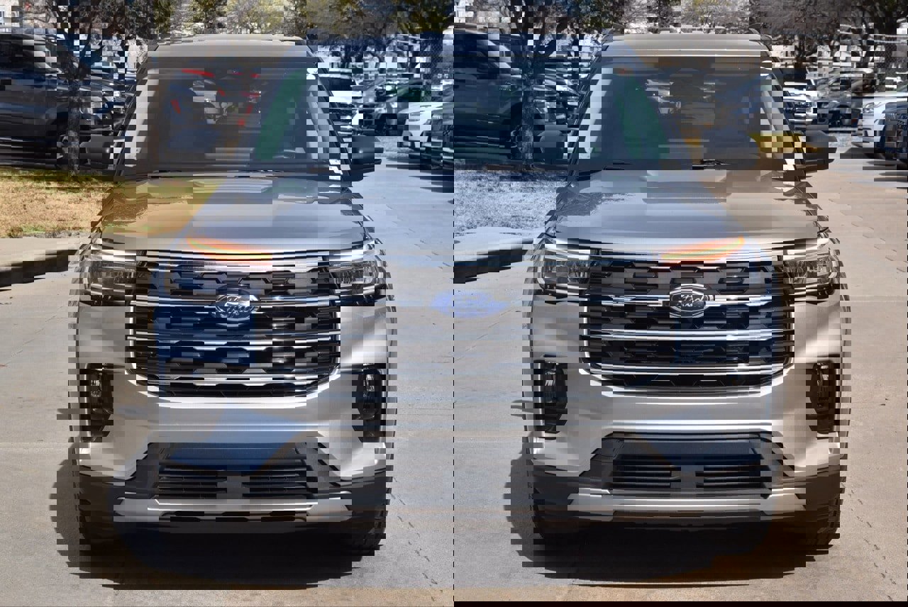 Certified 2025 Ford Explorer Active w/ Active Comfort Package image 13