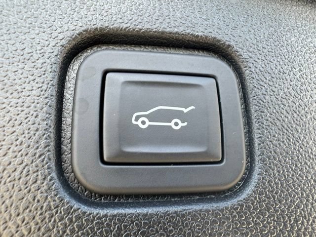 Used 2024 Chevrolet Blazer EV LT AWD/4WD image 13