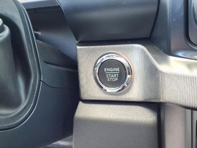 Certified 2025 Ford F250 Platinum AWD/4WD image 25