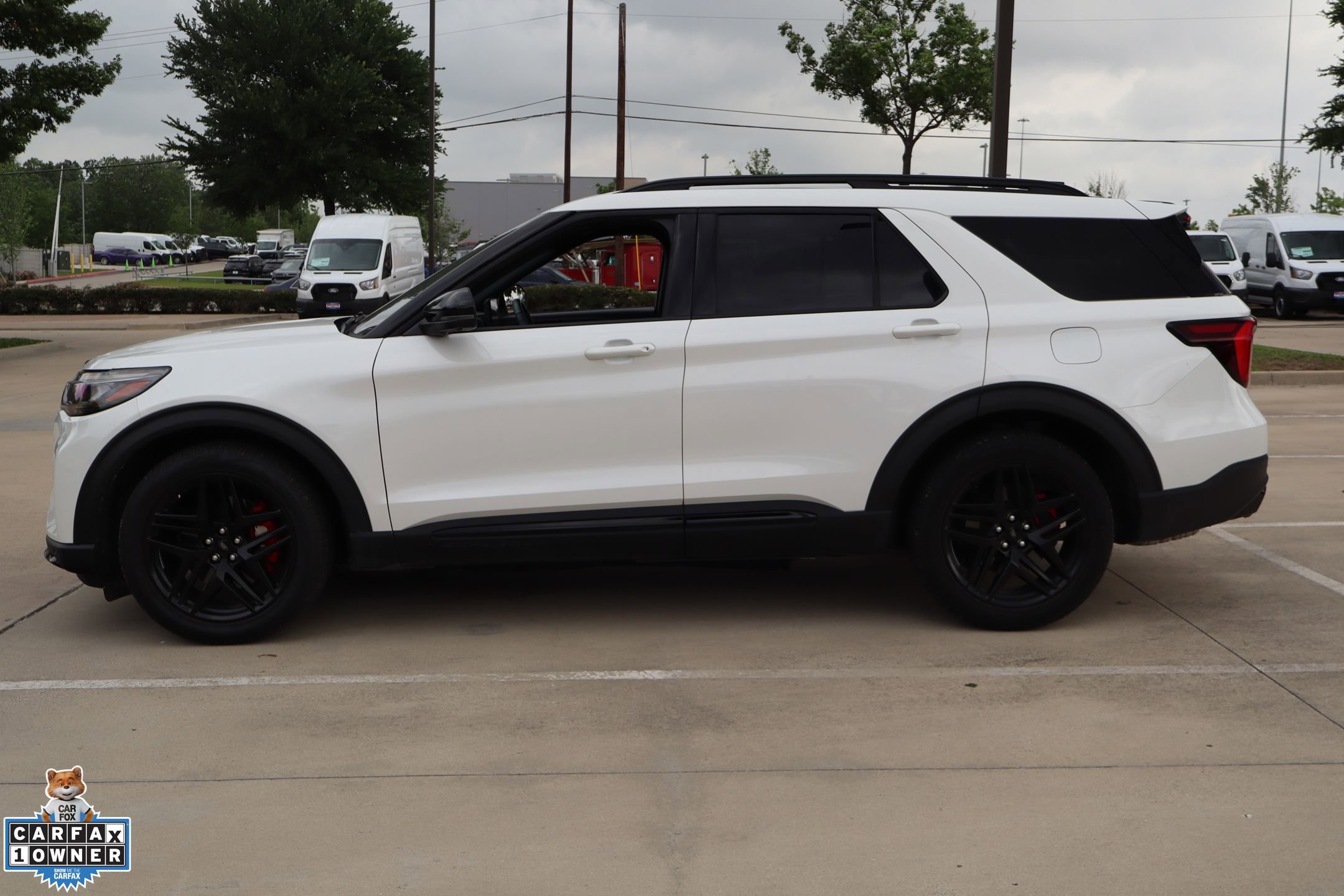 Certified 2025 Ford Explorer ST AWD/4WD image 6