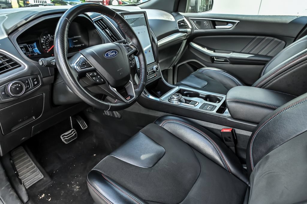 Certified 2023 Ford Edge ST w/ Equipment Group 401A AWD/4WD image 14