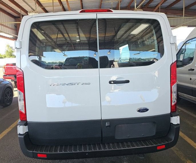 Certified 2025 Ford Transit 250 Low Roof w/ Exterior Upgrade Package RWD image 11