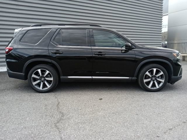 Used 2023 Honda Pilot Elite image 6