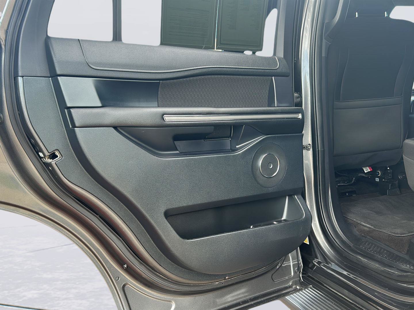 Certified 2020 Ford Expedition XLT RWD image 20