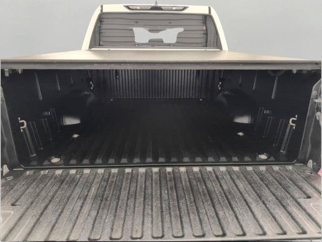 Used 2025 Toyota Tundra SR5 w/ SR5 Convenience Package AWD/4WD image 17