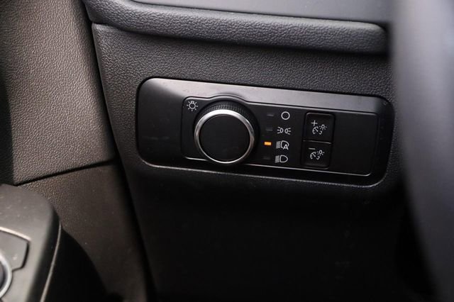 Certified 2025 Ford Escape Active AWD/4WD image 19