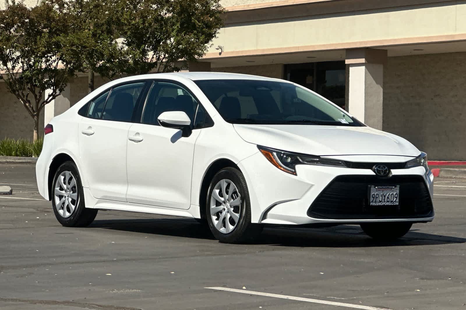 Used 2024 Toyota Corolla LE FWD image 10