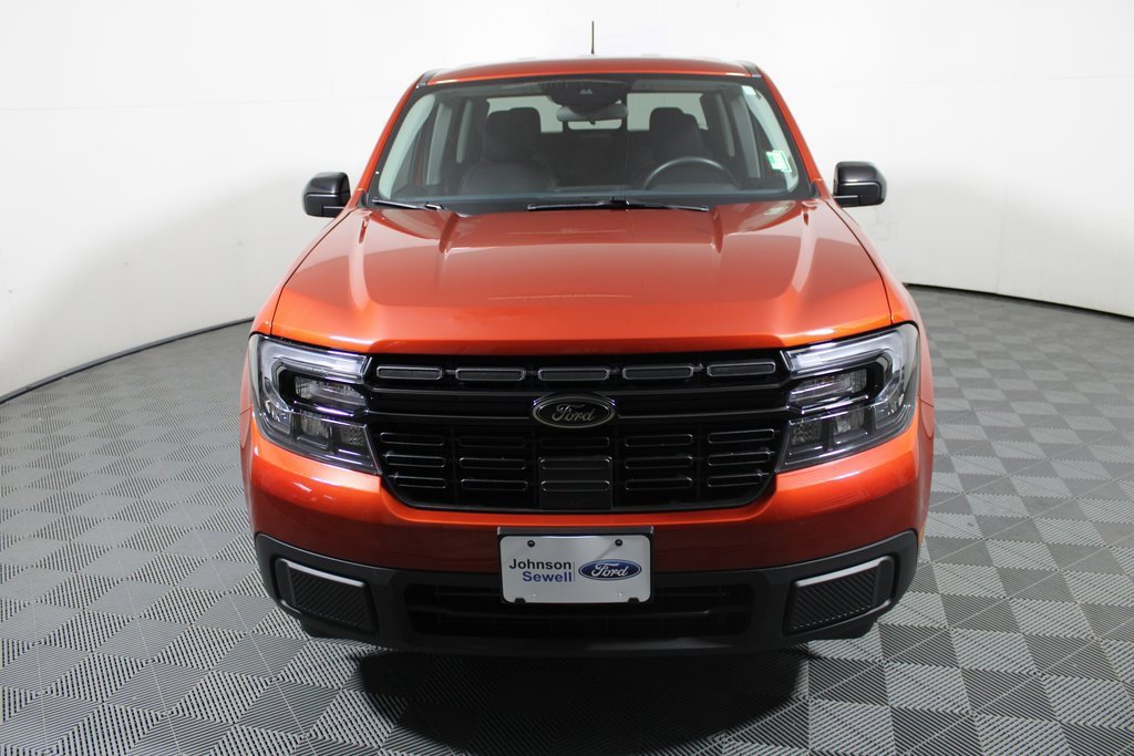Certified 2024 Ford Maverick Lariat w/ Black Appearance Package image 6