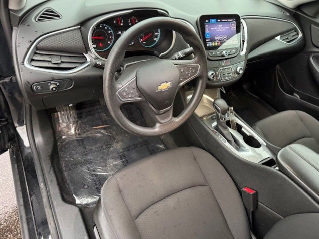 Used 2021 Chevrolet Malibu LT FWD image 11