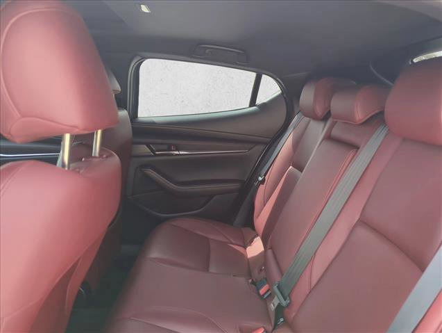 Used 2023 MAZDA MAZDA3 s image 17
