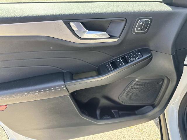 Certified 2022 Ford Escape SEL w/ Technology Package image 15