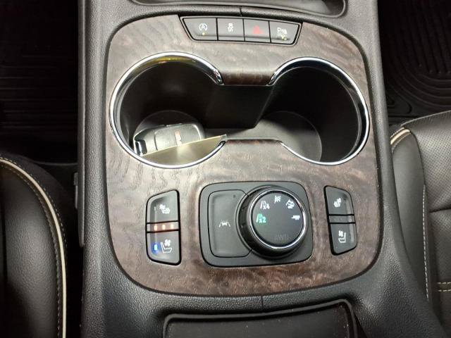 Used 2023 GMC Acadia Denali w/ Denali Ultimate Package AWD/4WD image 25