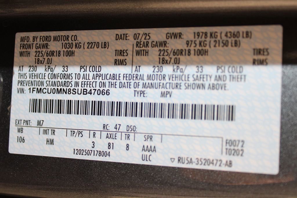 Certified 2025 Ford Escape ST-Line image 24