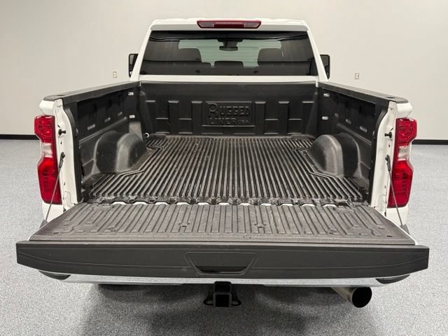 Used 2025 Chevrolet Silverado 2500 LT w/ Convenience Package AWD/4WD image 12