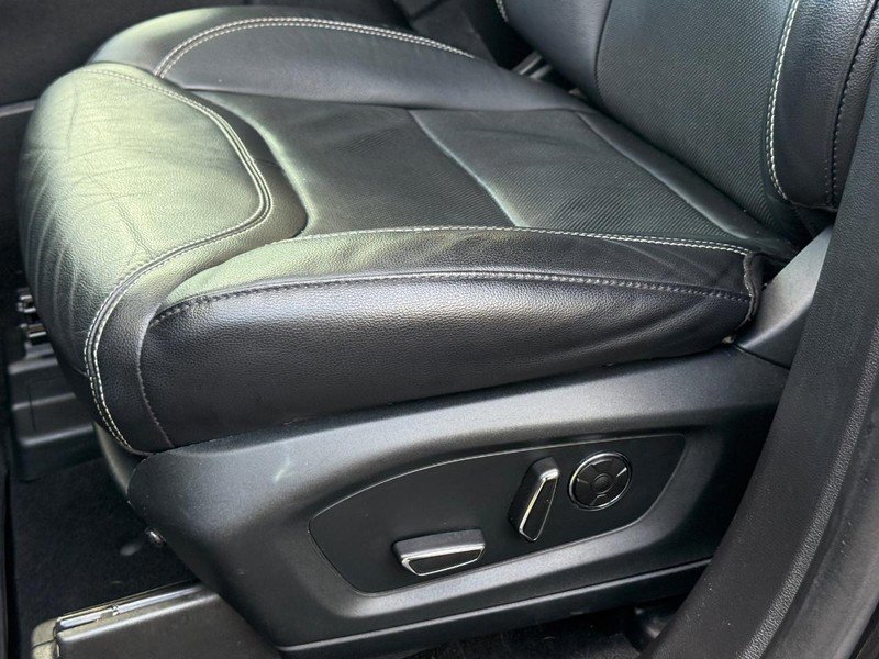 Certified 2020 Ford Explorer ST w/ ST Street Pack image 30