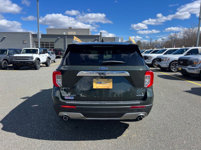 Certified 2023 Ford Explorer Limited w/ Equipment Group 301A AWD/4WD image 4