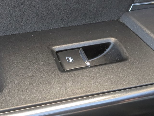 Certified 2023 Ford F150 Platinum image 30