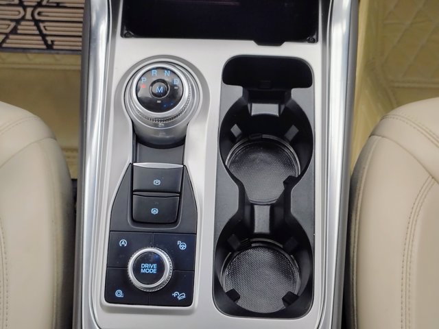 Certified 2020 Ford Explorer Platinum w/ Premium Technology Package AWD/4WD image 38