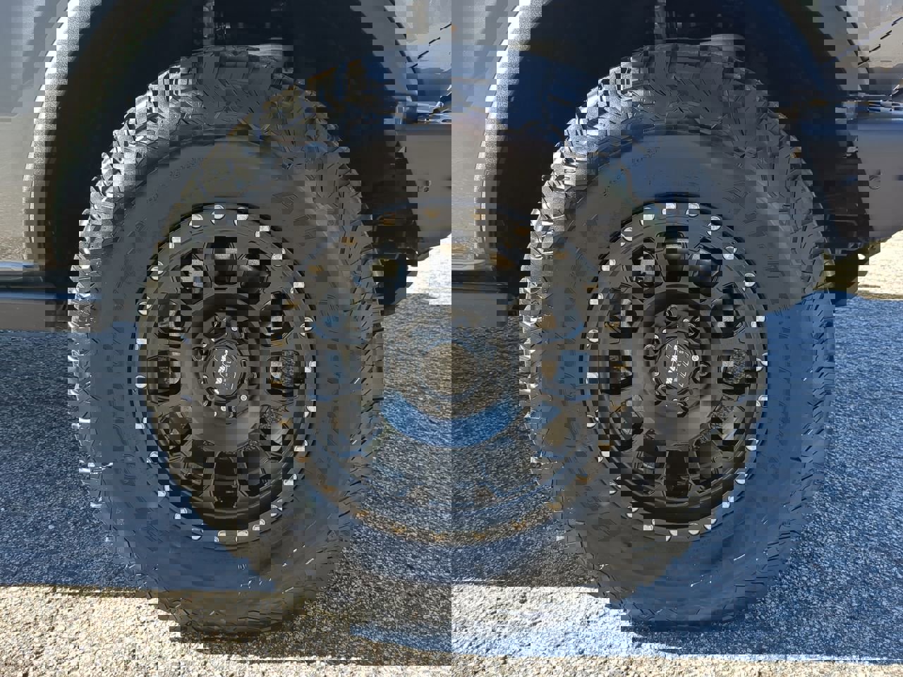 Certified 2024 Ford Bronco Badlands image 9