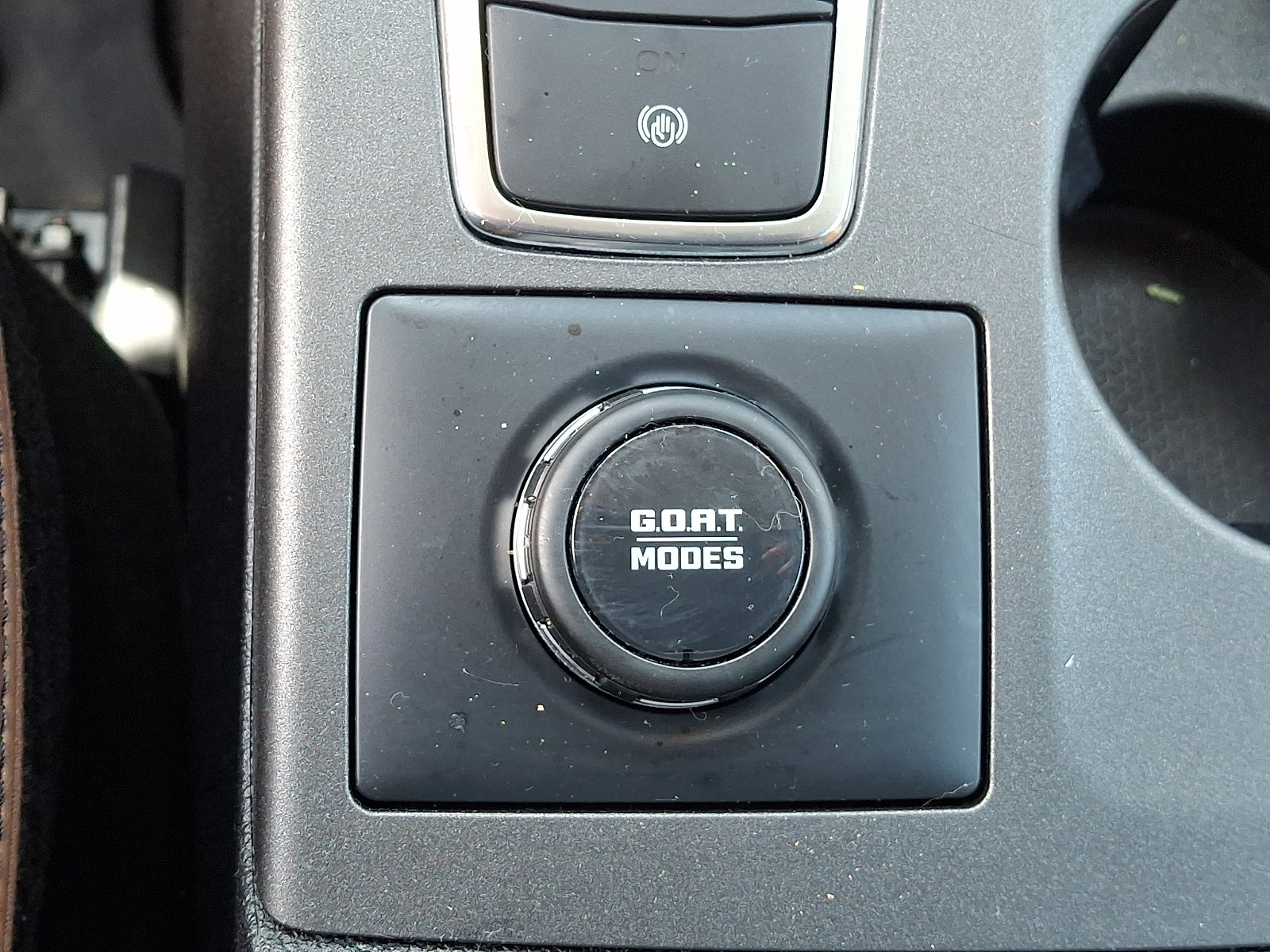 Certified 2025 Ford Bronco Sport Outer Banks w/ Outer Banks Tech Package+ AWD/4WD image 24