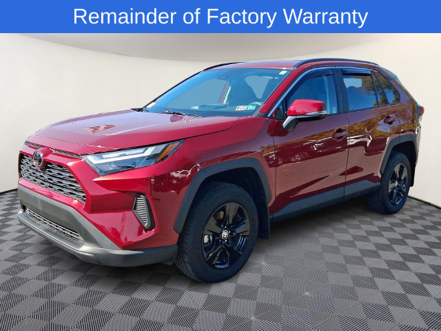 Used 2025 Toyota RAV4 XLE AWD/4WD image 3